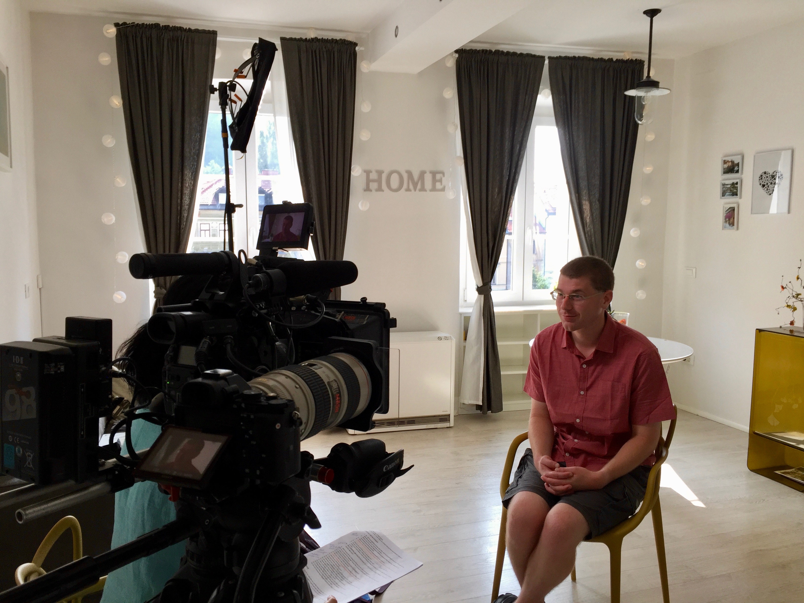 Behind the Scenes of HGTV House Hunters International