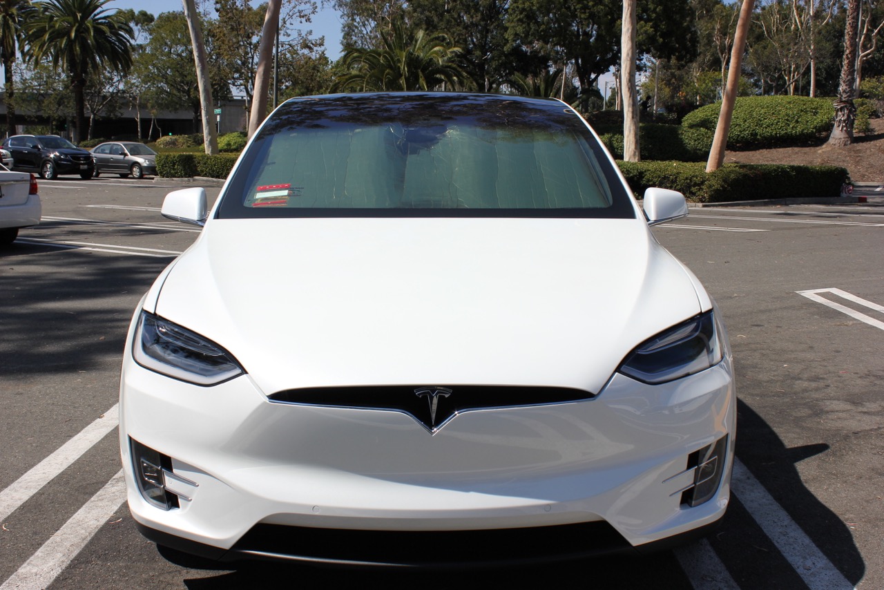 How to blackout Tesla Model X windows using sunshades by Heatshield