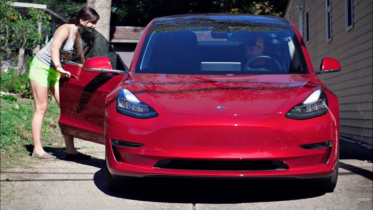 Tesla ridesharing video shows how Model 3 wins over potential electric