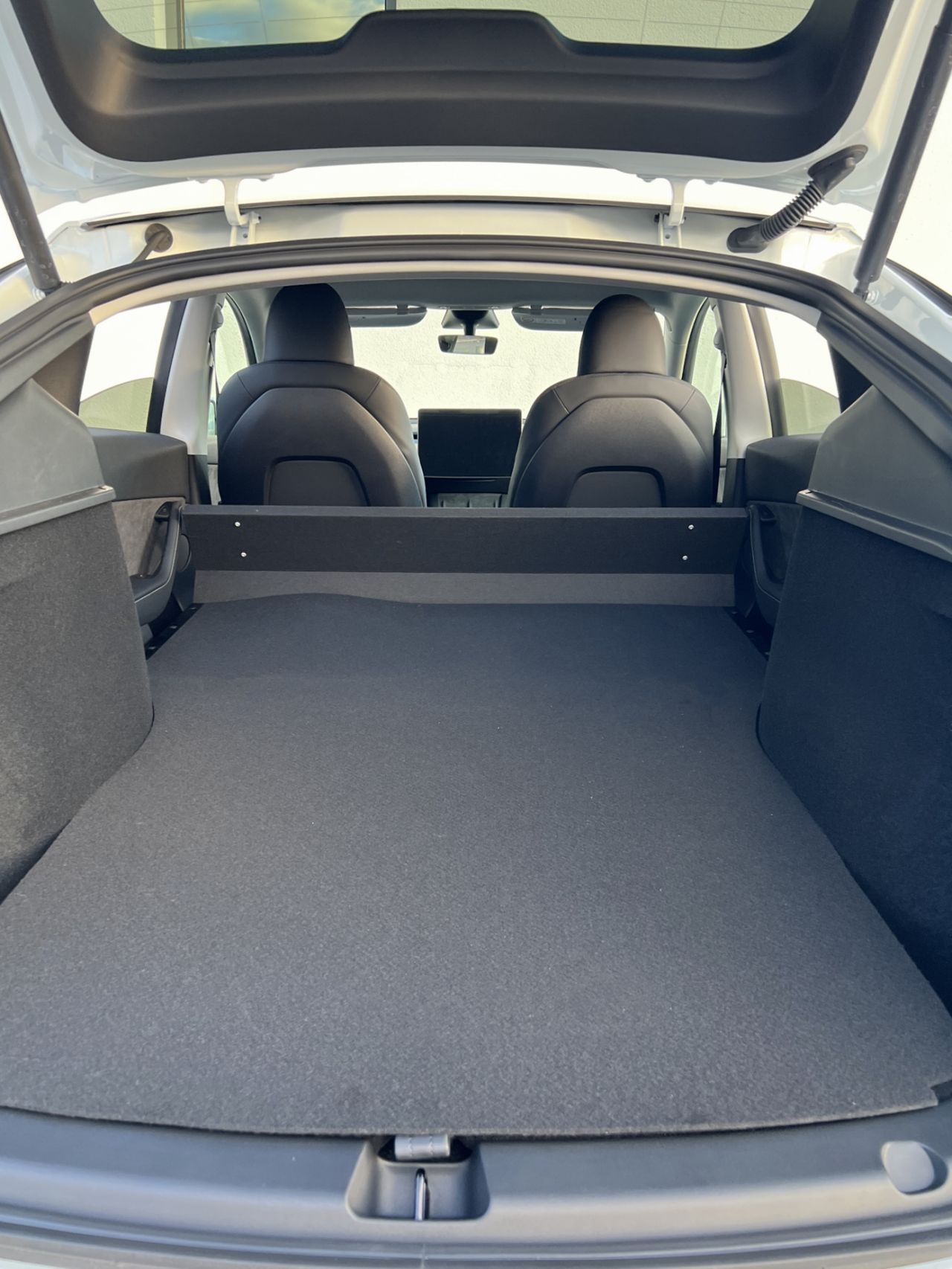 teslamodelytwoseat TESLARATI