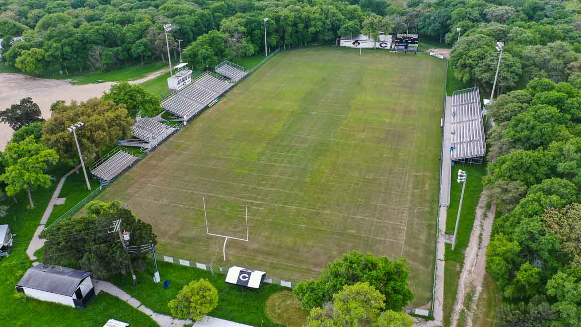 201617 De Leon Bearcats Football.