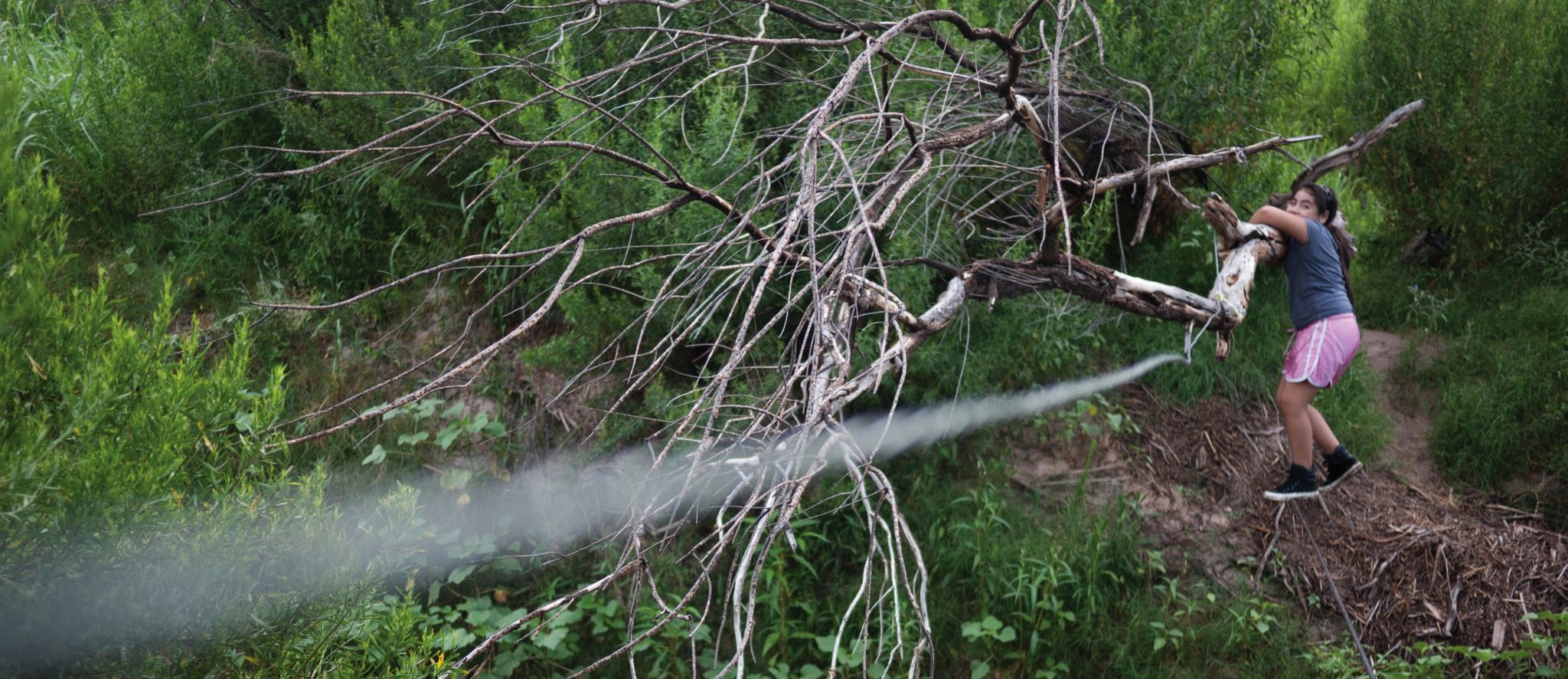 In Candelaria, Texas, Families Cross the Border on Steel Cables & Prayers