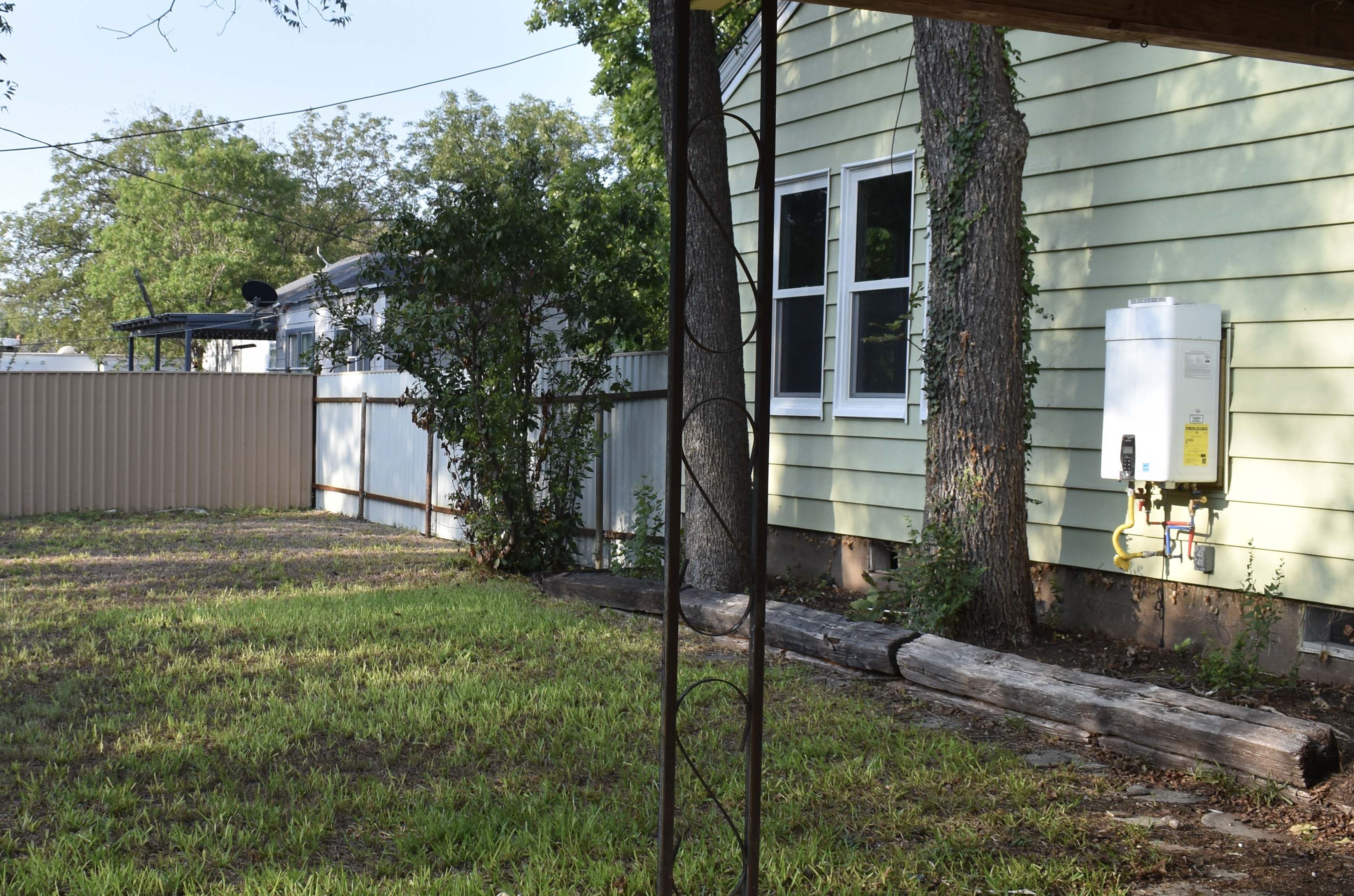 1707 S. Pine Brady Texas Real Estate, McCulloch County, Texas Real