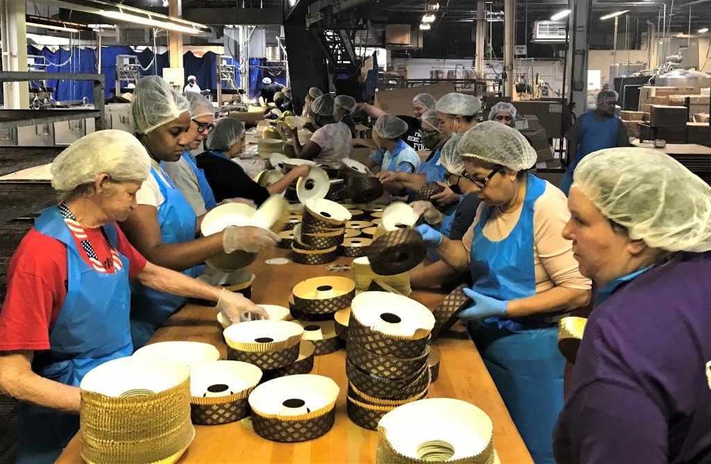 Taking the cake New TV doc tracks the great Texas fruitcake