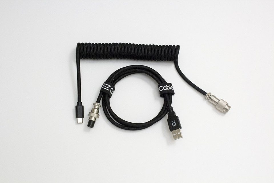 ZSeries Coiled Aviator USBC Keyboard Cable (Black) Tez Cables