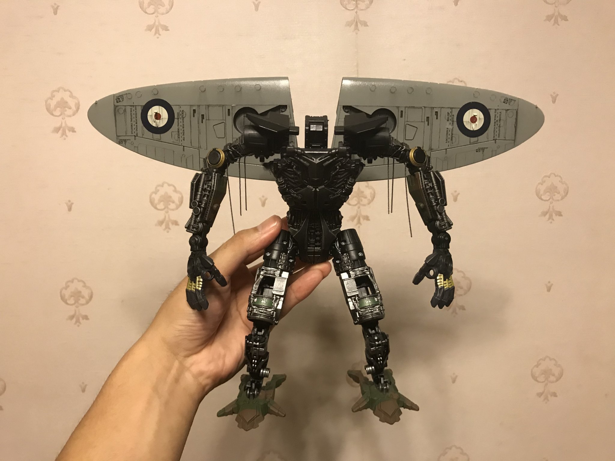 Heavy/Scratch Studio Series TLK Lieutenant TFW2005 The 2005 Boards