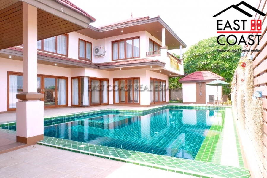 Phoenix Golf Course in East Pattaya House Sales SH6485