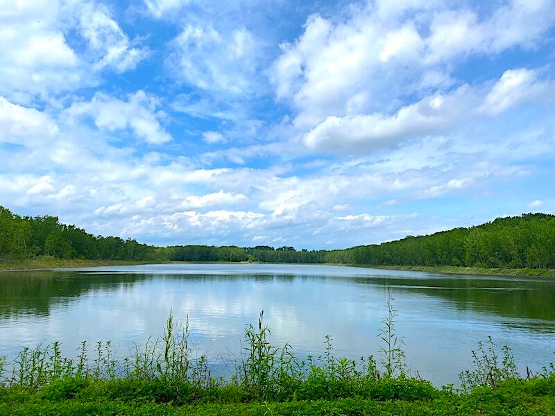 River's Edge Park Hike Near Shopping Centers in Chesterfield