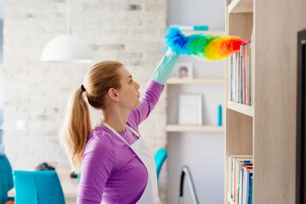 How to Properly Clean Shelves 🥇 House Cleaning Company in Rosenberg, TX