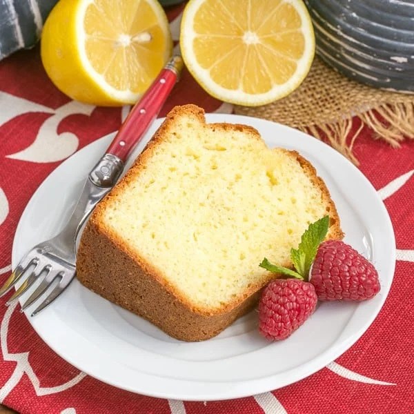 Greek Lemon Bundt Cake - A double dose of lemon plus Greek yogurt make for a lovely cake! Greek Lemon Bundt Cake - A double dose of lemon plus Greek yogurt make for a lovely cake!