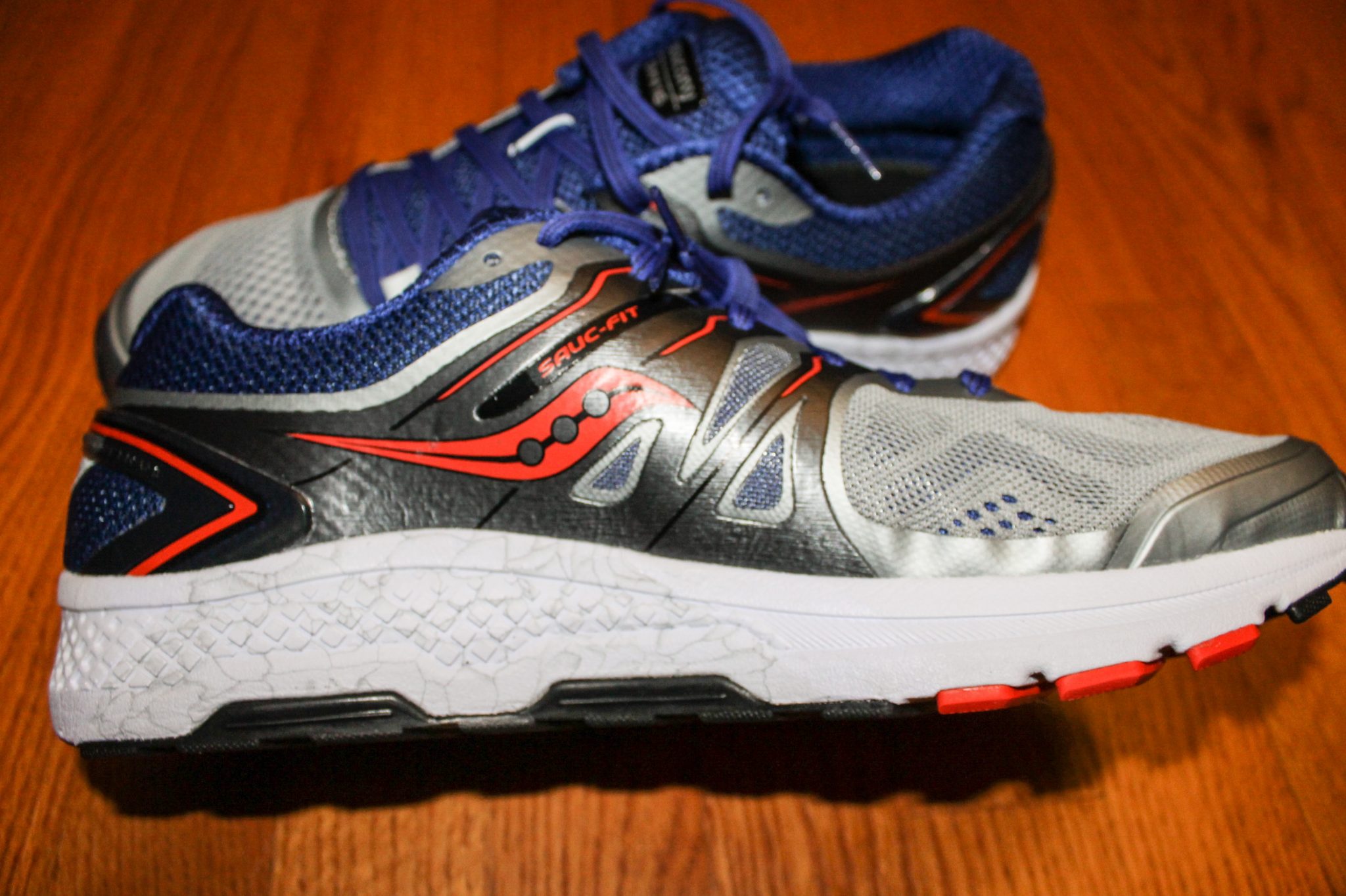 saucony 16 review