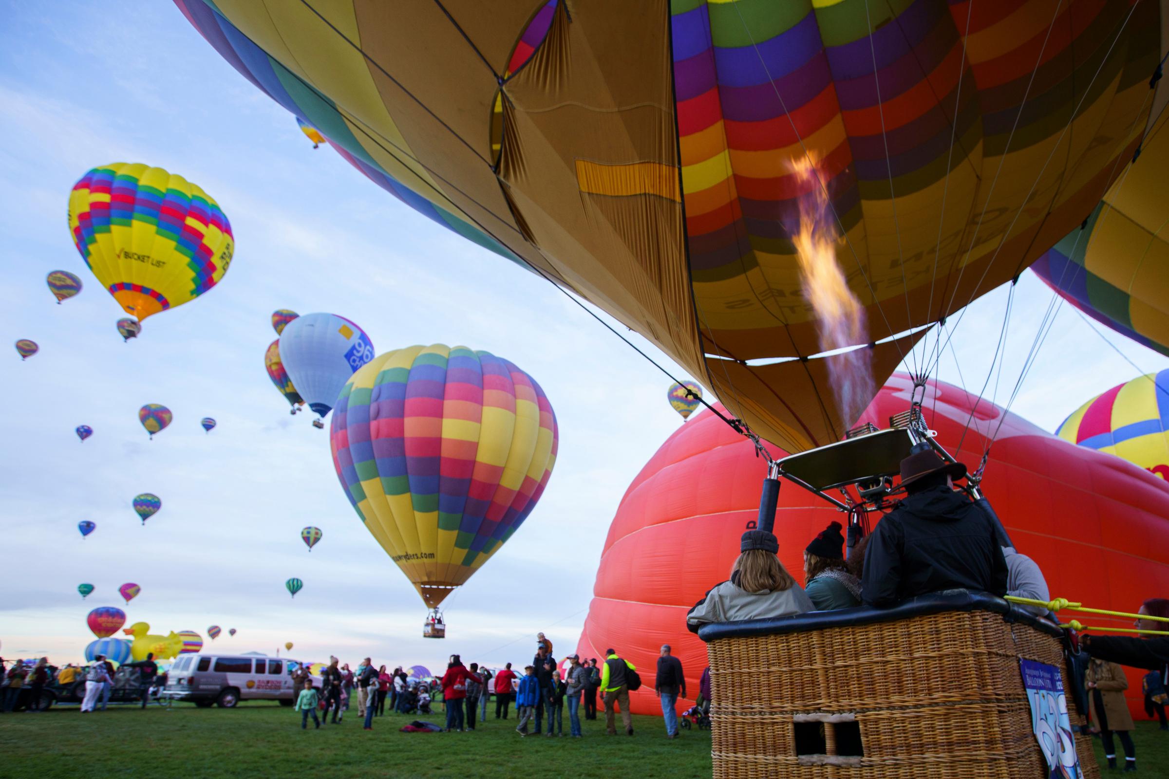 Albuquerque New Mexico Balloon Festival 2023 In Video: Colourful Display As Hot-Air Balloon Festival Takes Flight | The Argus