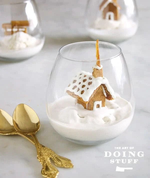 Christmas Desserts Snow Edible snow globes. An easy Christmas dessert. The Art of Doing Stuff