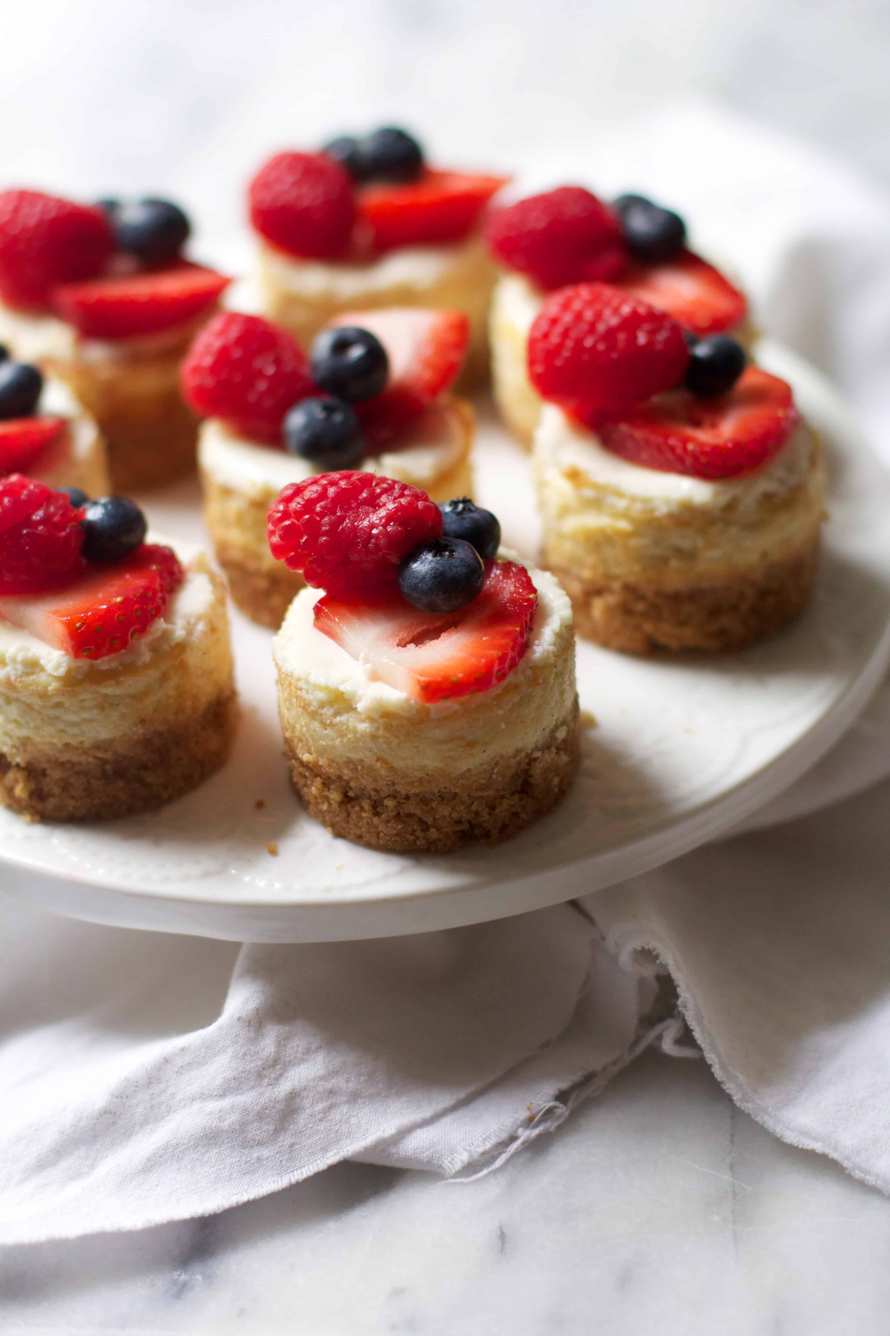 Mini Berry Cheesecakes The Baker Chick