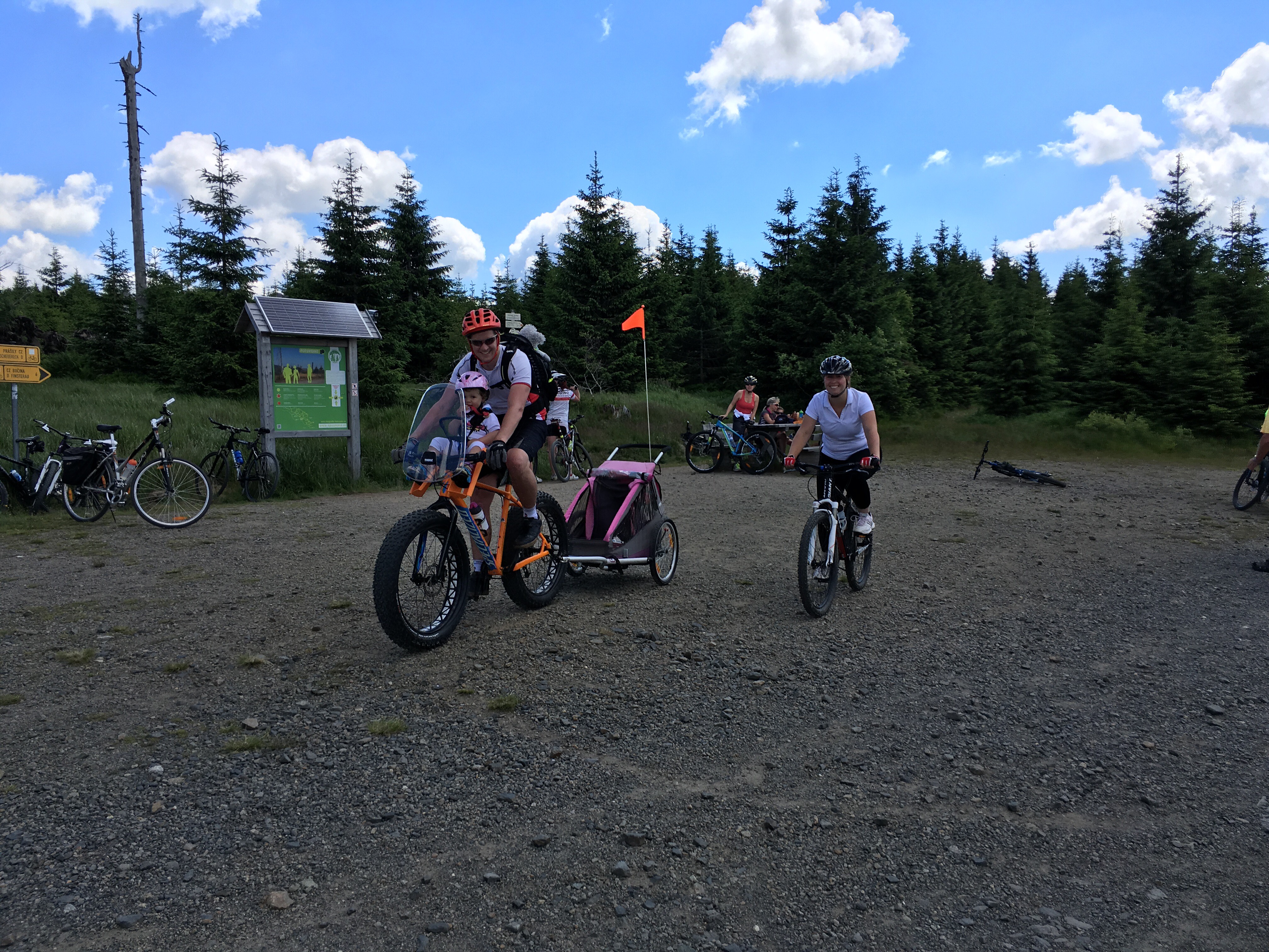 Thule RideAlong Mini on a FatBikeOne Dad's tail... The Bike Dads
