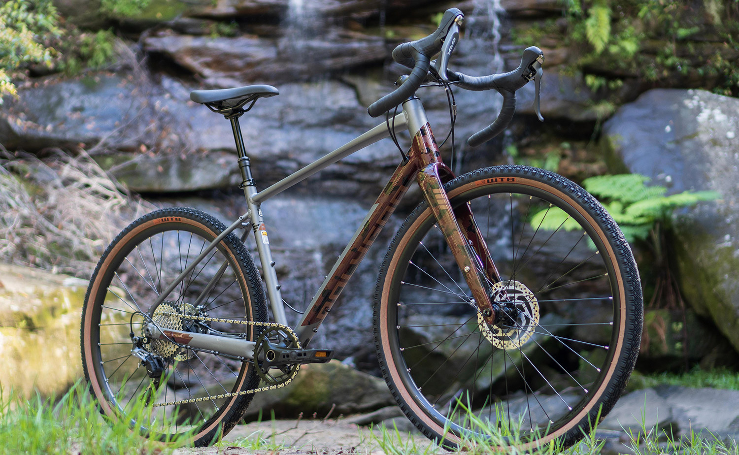 Polygon Bend R5, Gravel Bike The Bike Settlement