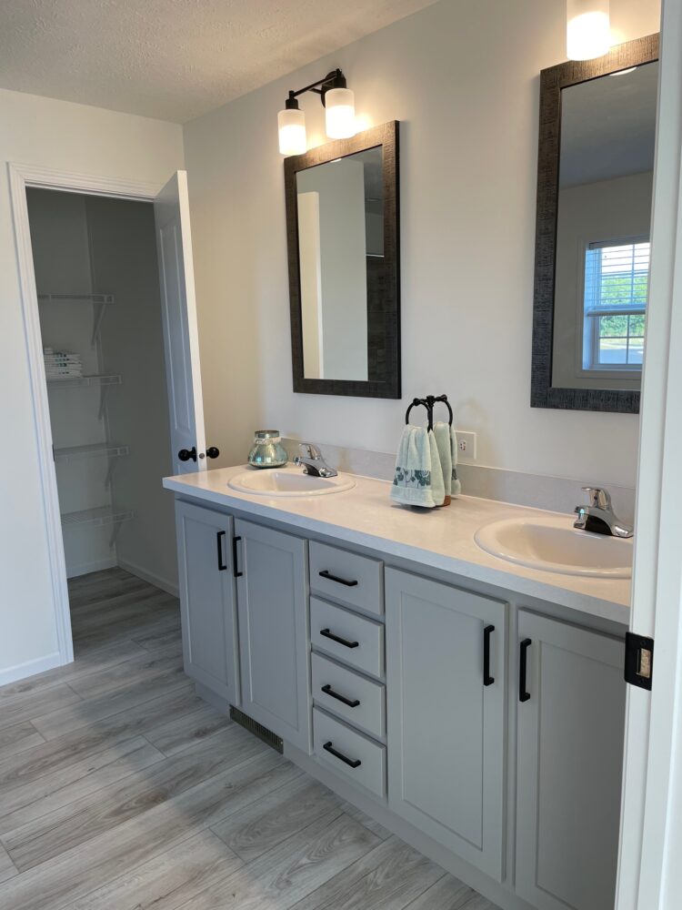 The Lakewood Bluffs on Manistee Lake