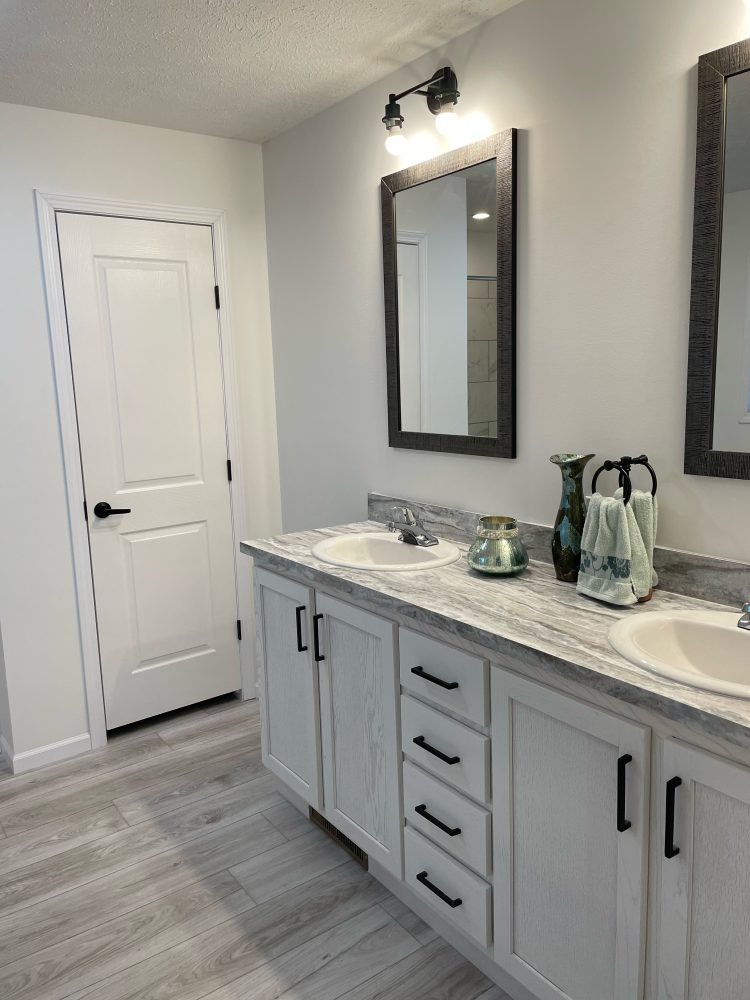 The Lakewood Bluffs on Manistee Lake