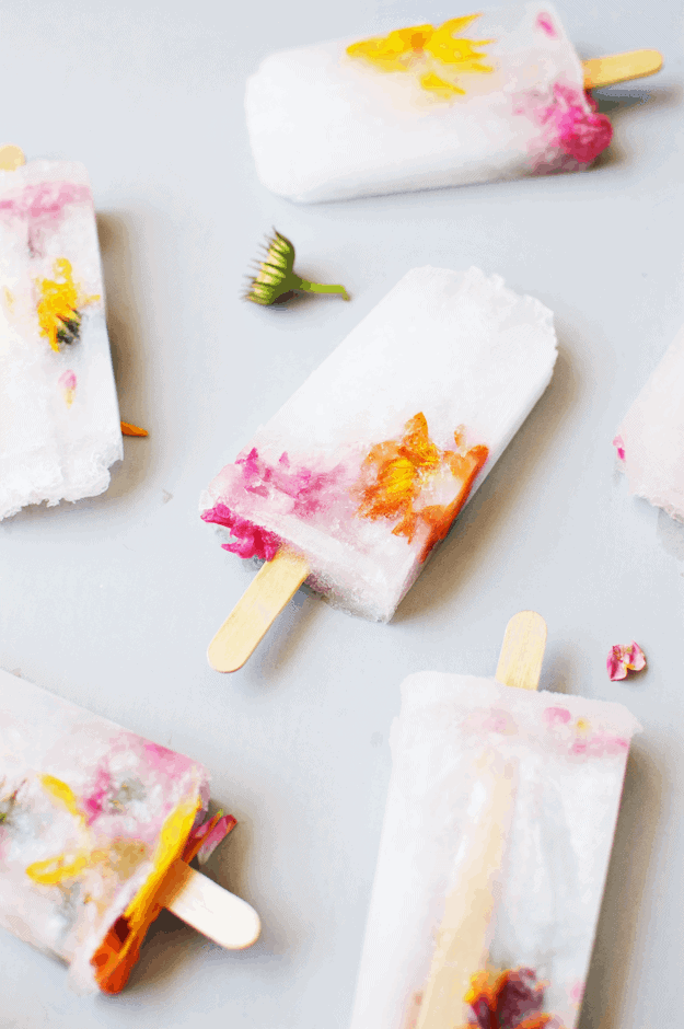 How to Make Lemon Lime Edible Flower Popsicles (Vegan + GlutenFree)