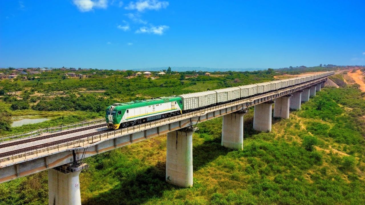 NRC licenses Chinese construction firm to operate rail freight services