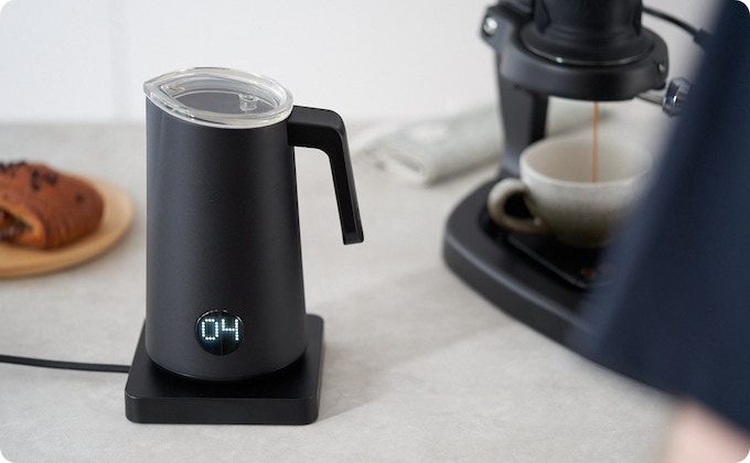 NanoFoamer PRO Promises Easier Microfoam | The Coffee Compass