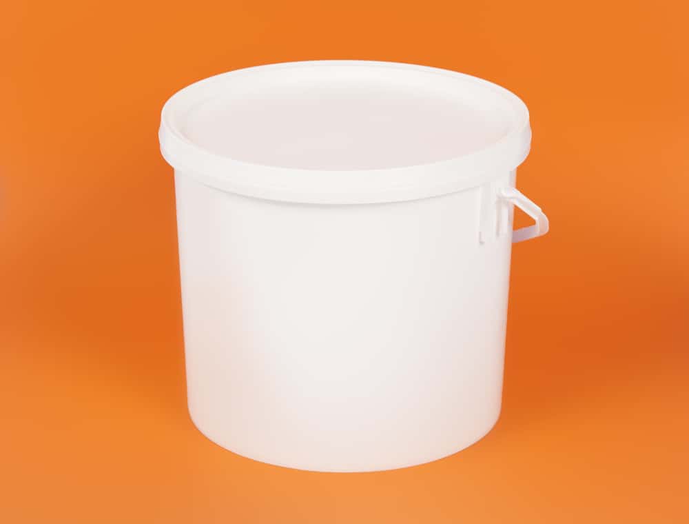 How Much Does A FiveGallon Bucket Weigh? (Breakdown)