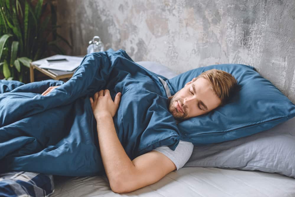 What Do Most Guys Wear To Bed? (10 Common Things)
