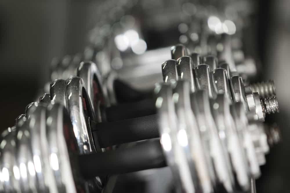 How Much Weight Can A Mobile Home Floor Hold? (Explained)