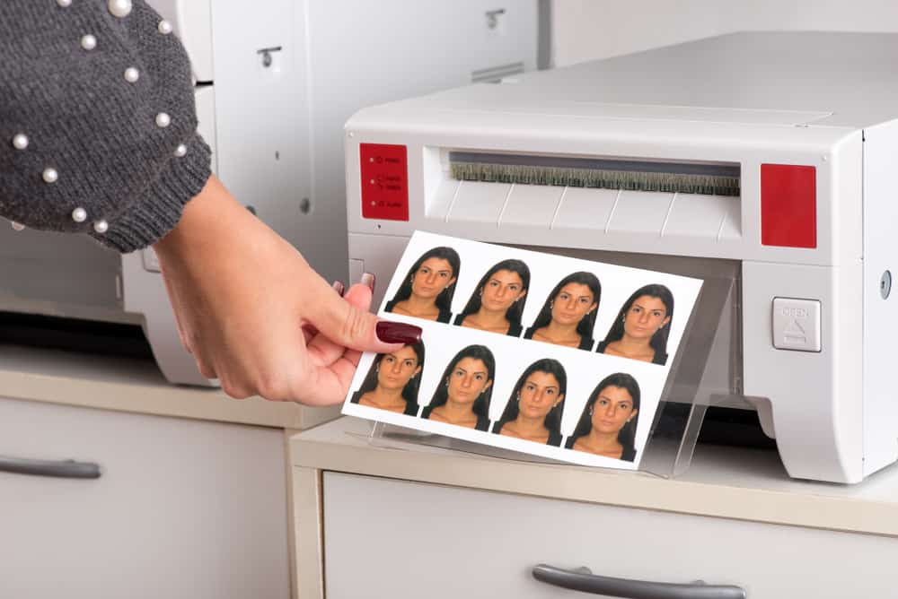 How Much Is It To Print Pictures At Walmart? (2023 Updated)