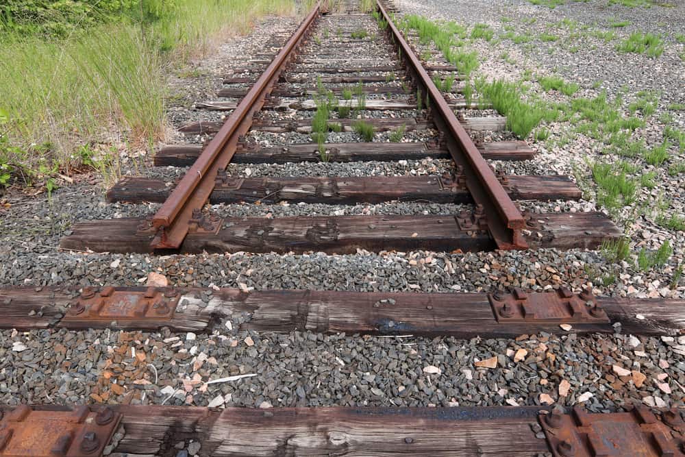 How Much Does A Railroad Tie Weigh? (Explained)