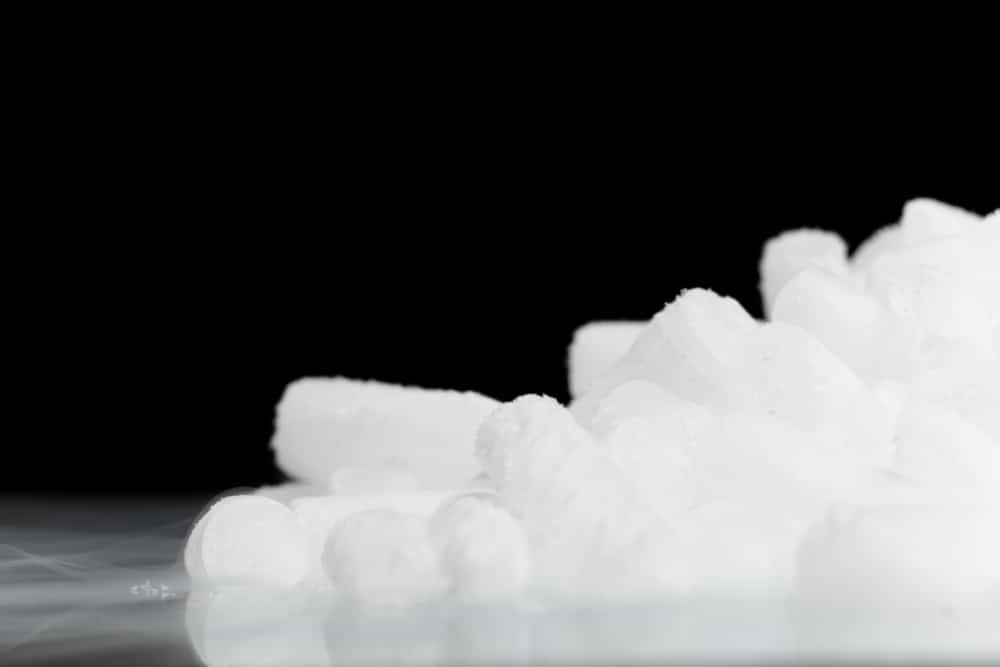 Where Can I Buy Dry Ice? (10 Places)