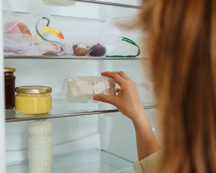 How to Clean the Back of a Refrigerator The Flavour Kitchen