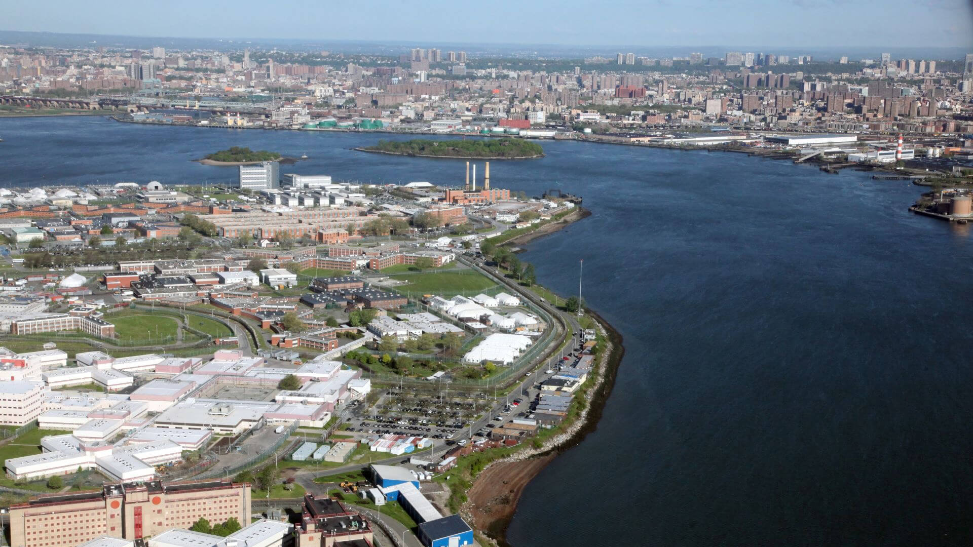 Closed Rikers Island jail will transform into a green energy hub