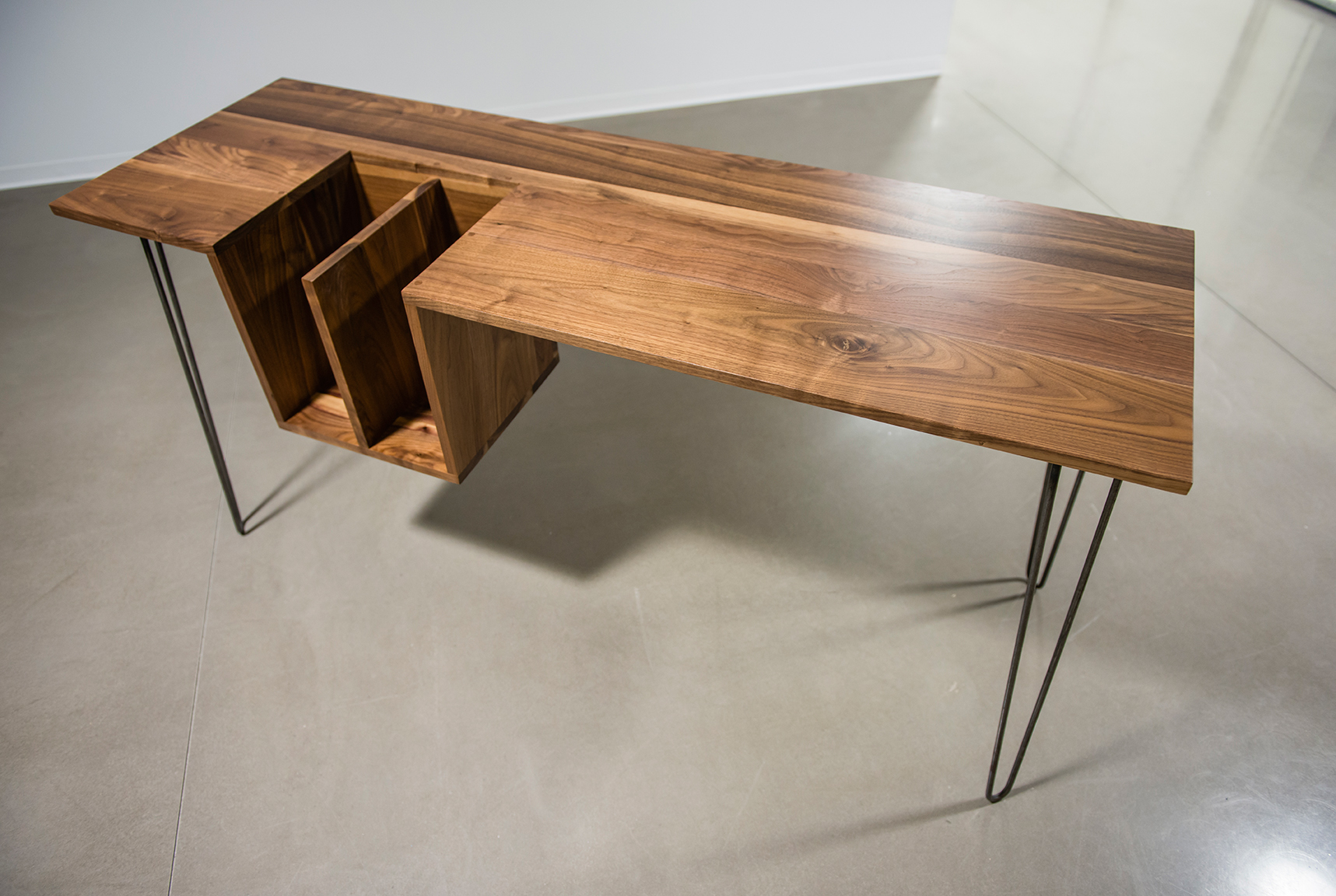 EhoEho One High Desk The Coolector