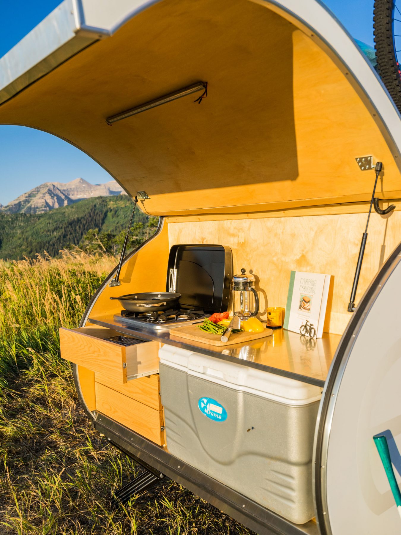 Escapod Tear Drop Trailers The Coolector
