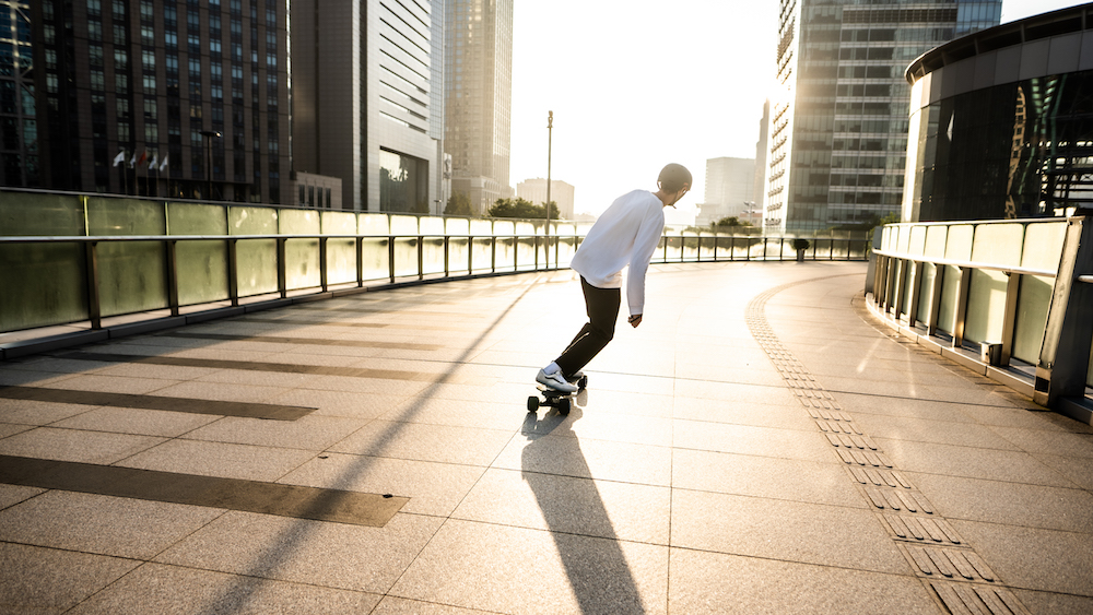 TeamGee H20T Electric Skateboard The Coolector