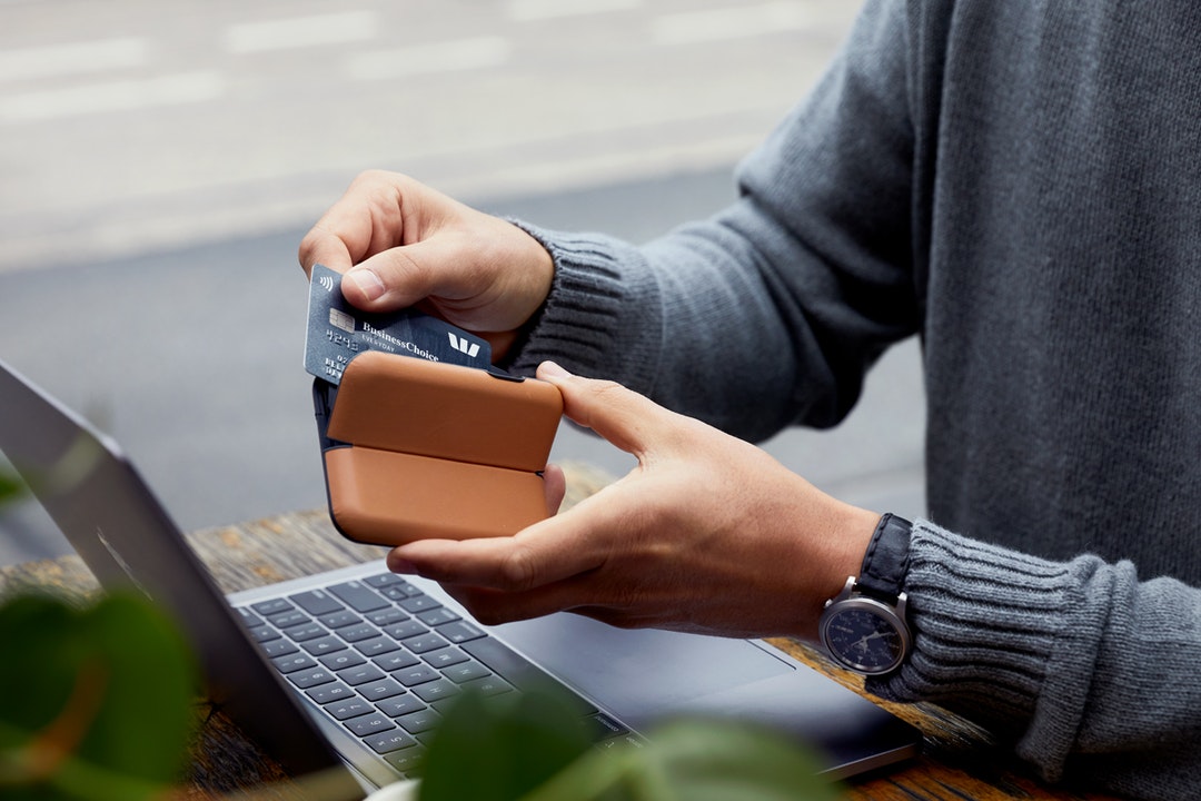 Bellroy Flip Case Wallet The Coolector