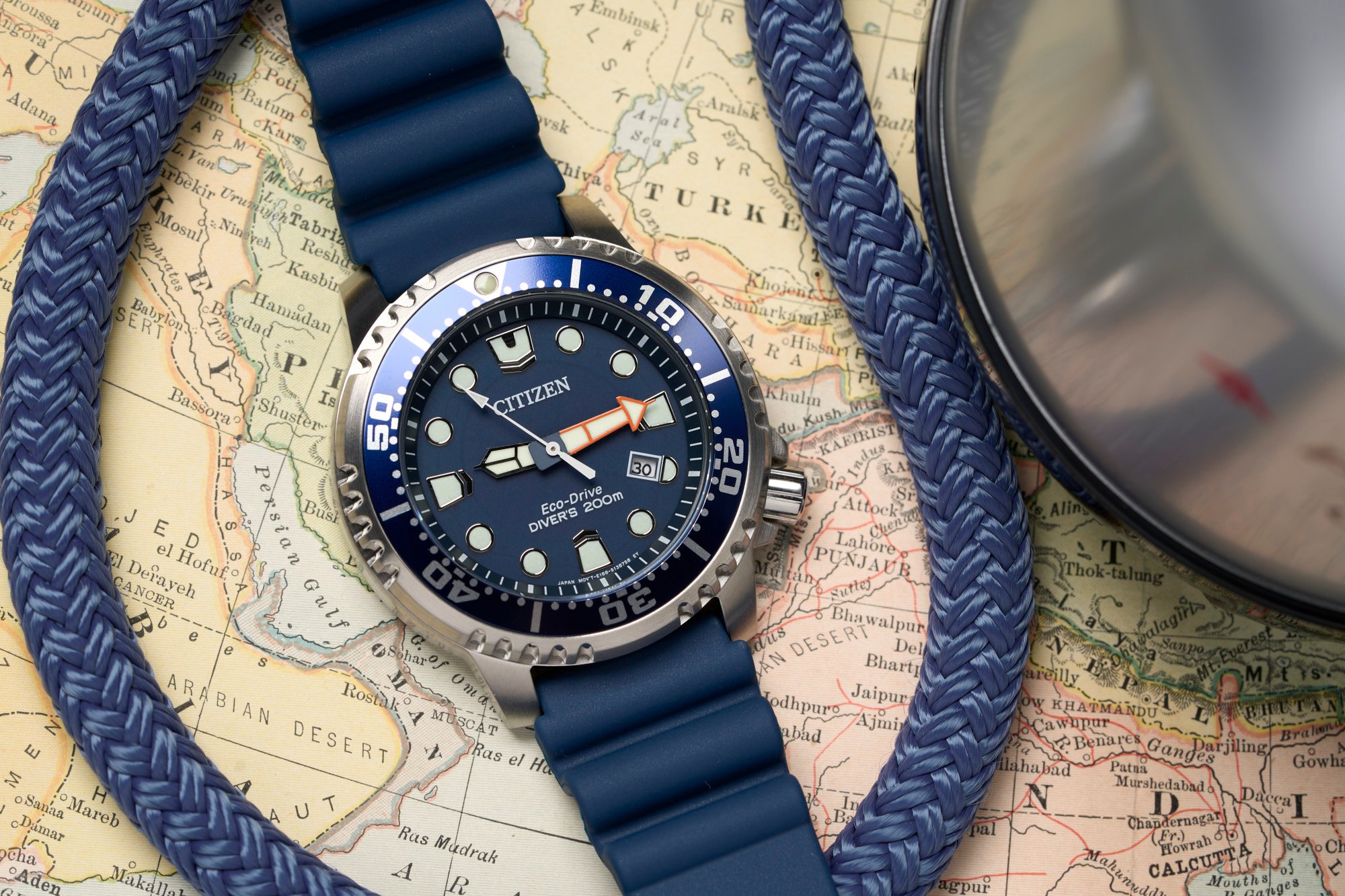 8 of the best men’s dive watches from WindUp Store The Coolector