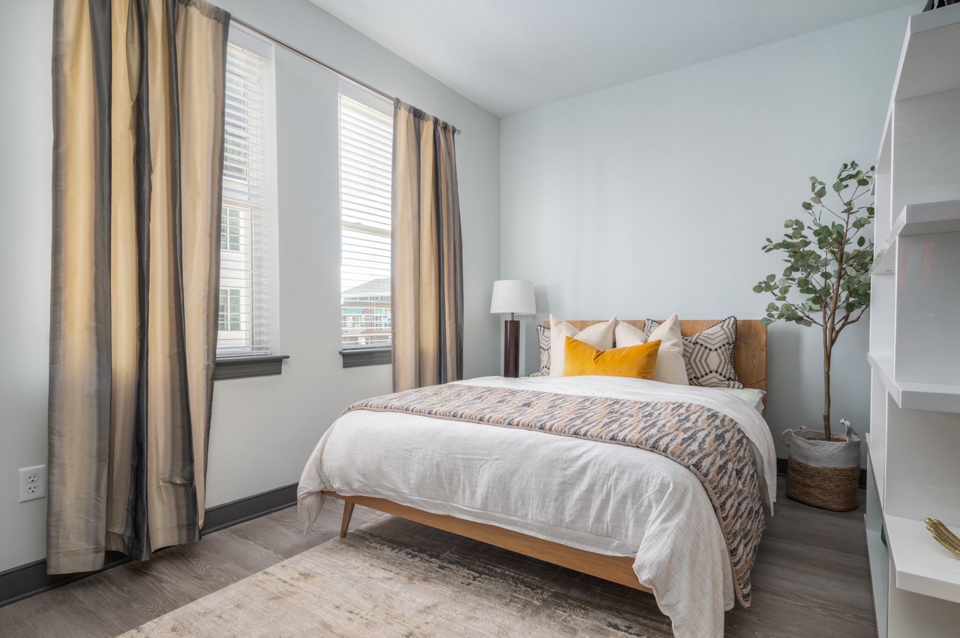 Apartments Gallery Apartments in Ronkonkoma, NY The Core