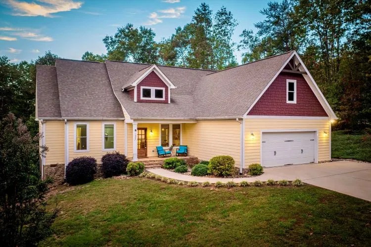 1067 Round Rock Rd The Coves Mountain River Club