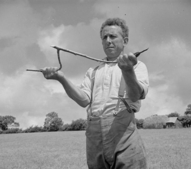 Dowsers Skilled Way to Find Gushing Water in NC