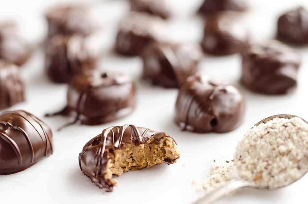 Protein Peanut Butter Truffles 5 Ingredients & 100 Calories