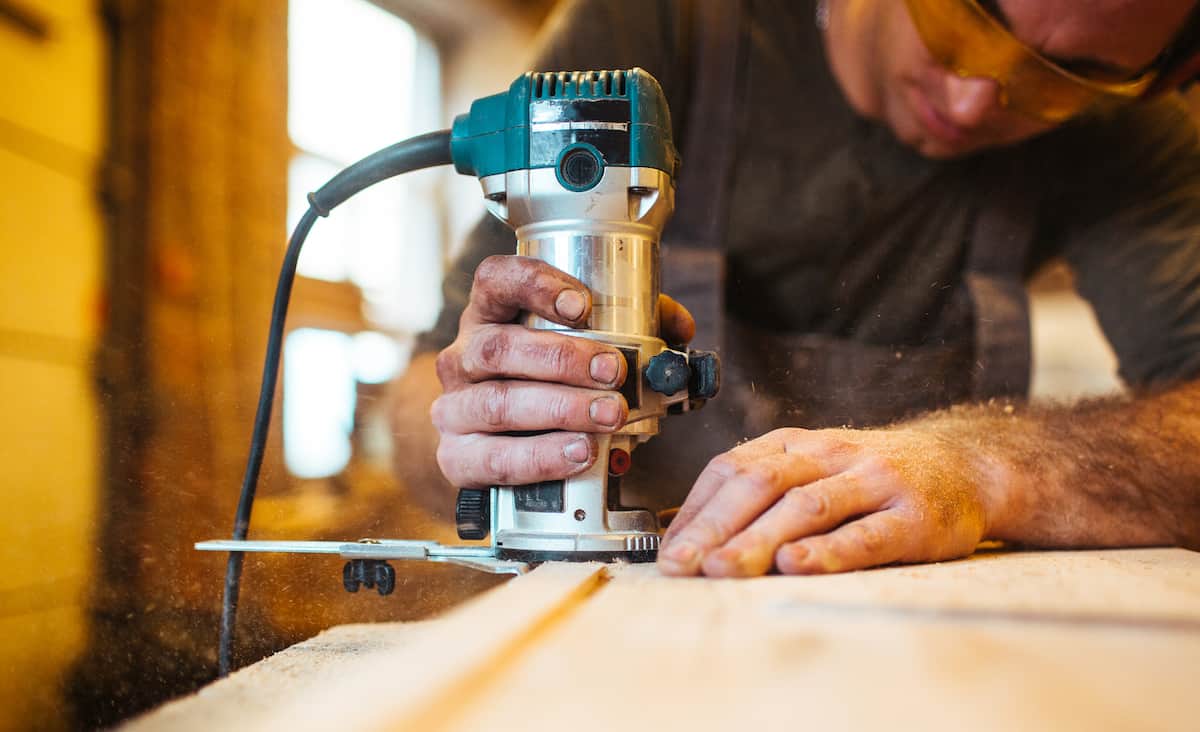 Can You Use A Router On Plywood? The Creative Folk