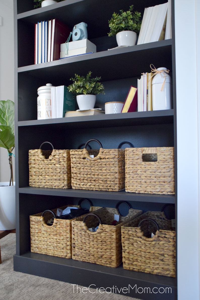 How to trim out a Built In Bookcase The Creative Mom