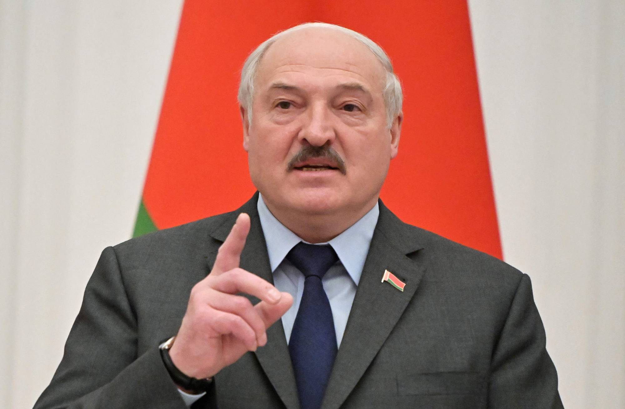 Lukashenko Accuses Ukraine of Preparing an Attack on Belarus