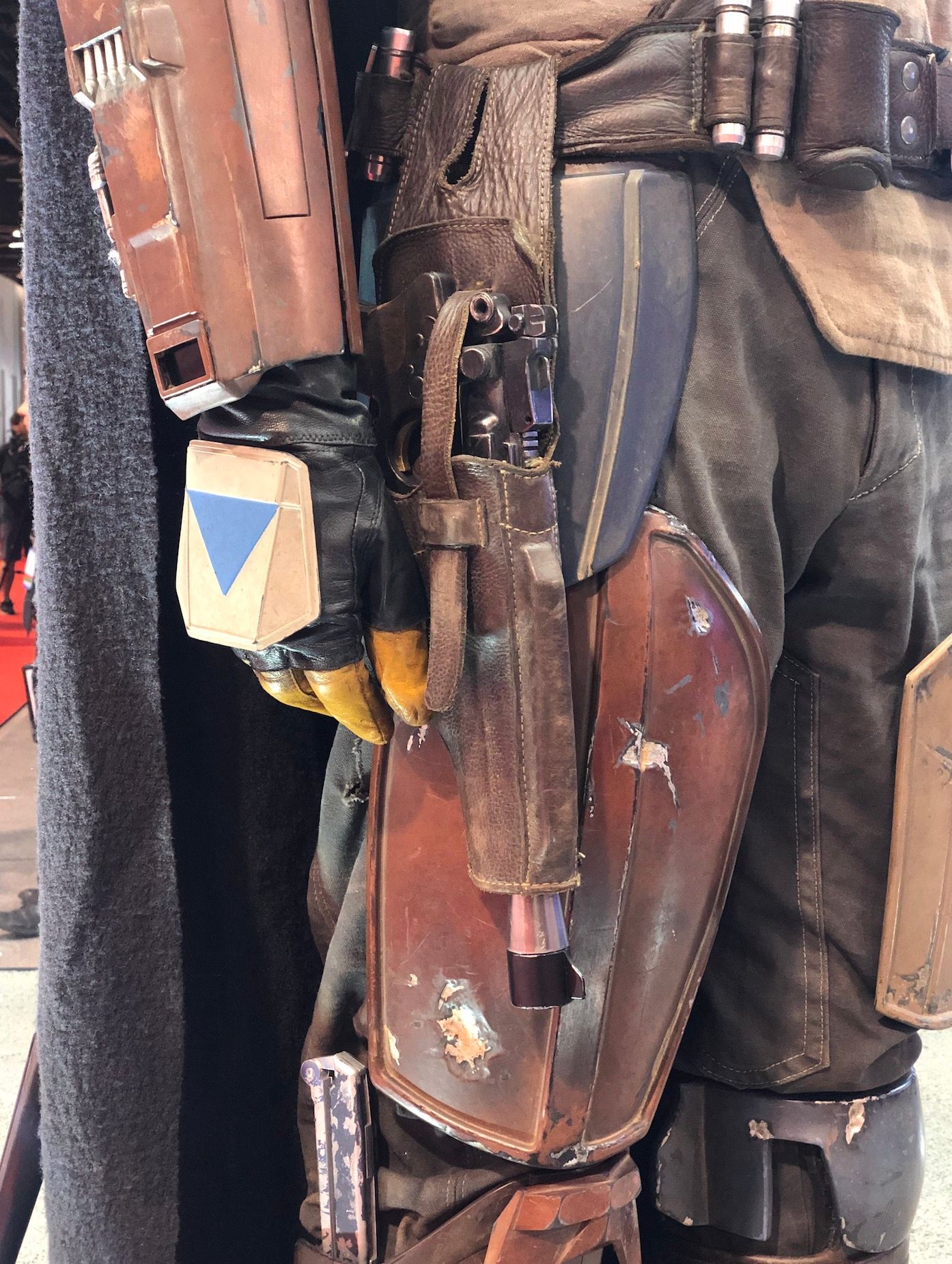 Mandalorian Din Djarin Gloves Discussion Boba Fett Costume and Prop