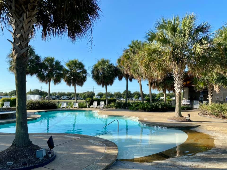 Lakeview RV Resort Houston, Texas The Desert Way with Jaylyn and John