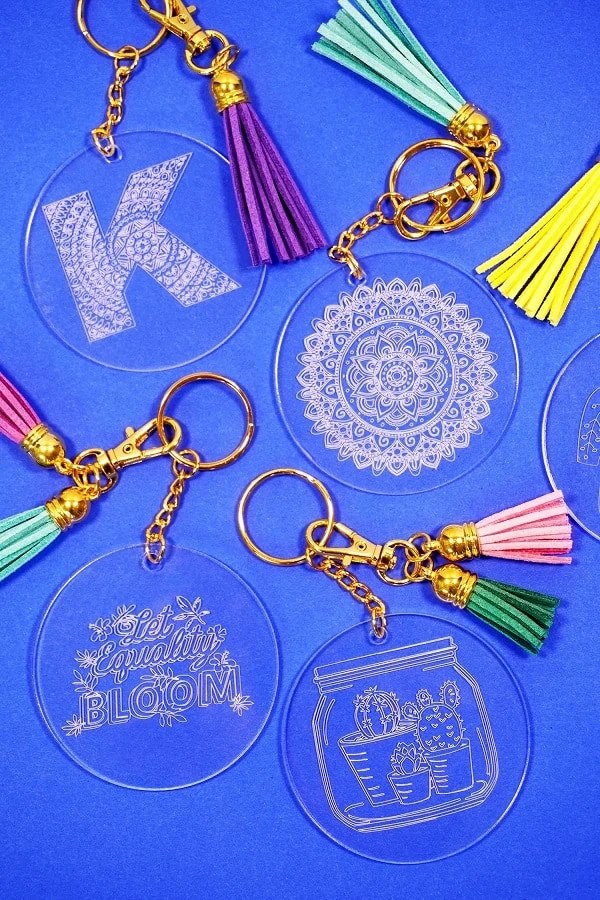 12 Cricut Keychain Ideas For Acrylic & Faux Leather Projects