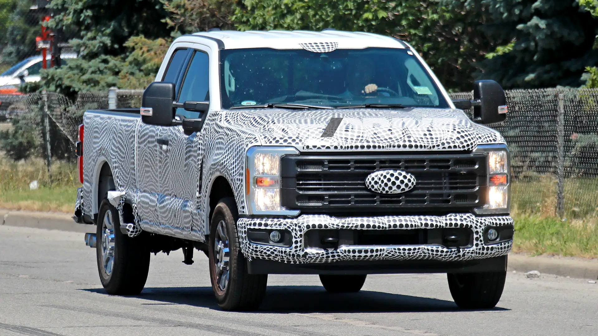 New 6.8L V8 To Debut in 2023 Ford Super Duty Report The Drive