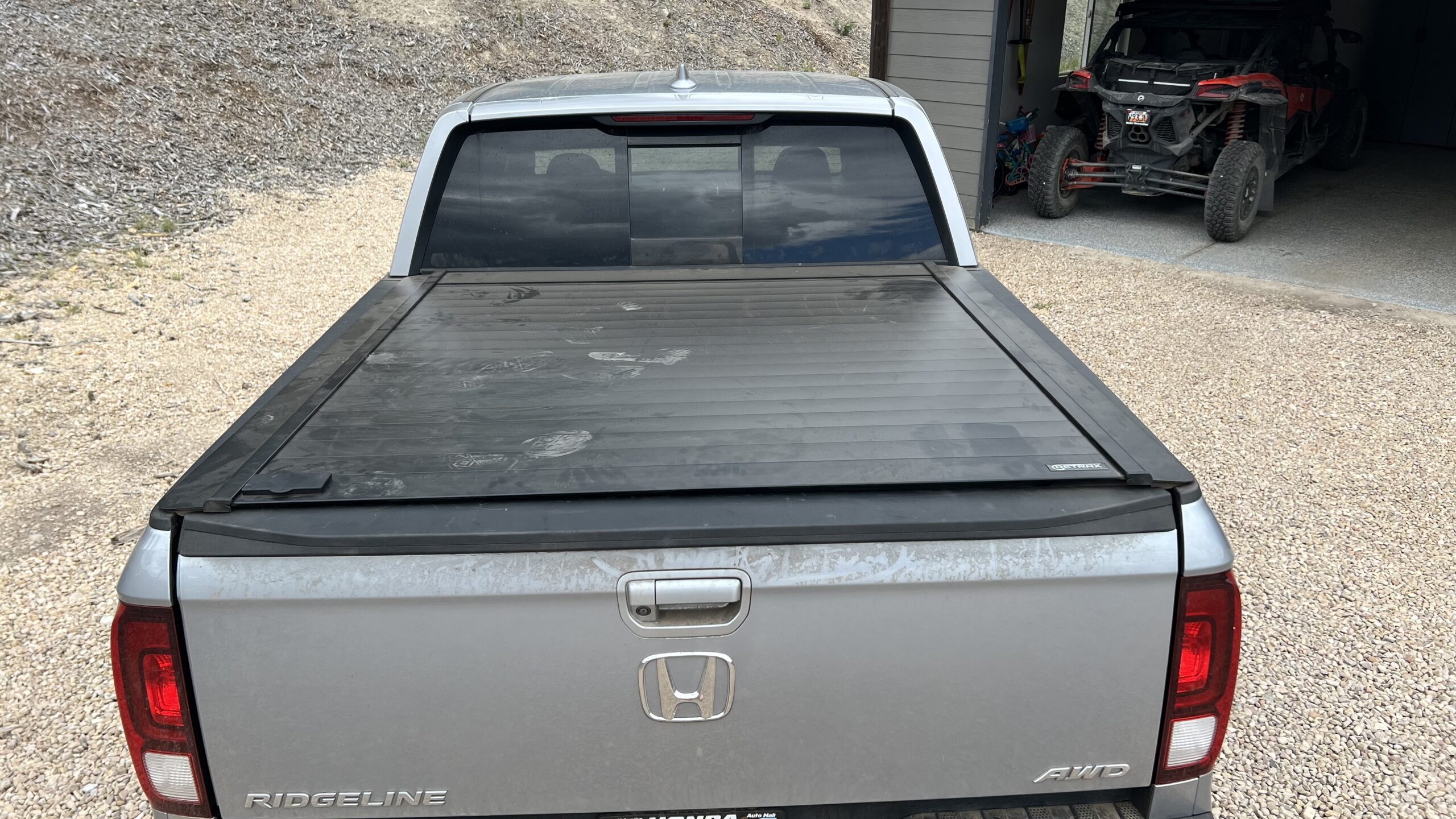 Gator SRX Tonneau Cover vs. RetraxPro MX Tonneau Cover Tested